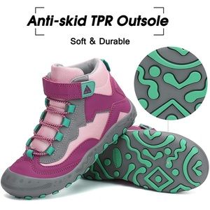 Water shoes.  SIZE 5 Big Kids